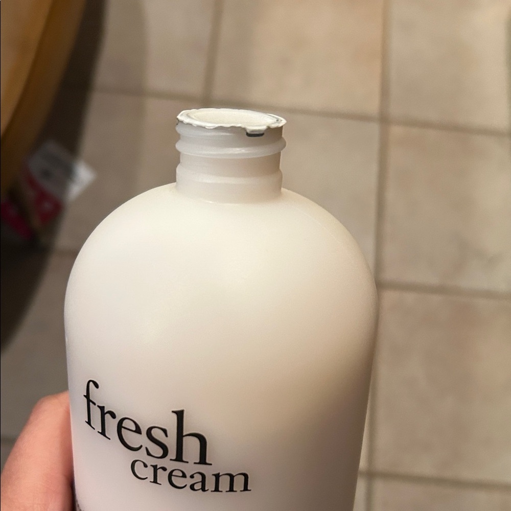Philosophy Fresh Cream Shampoo and Shower Gel - Picture 2 of 2
